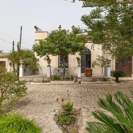 The And Art Seahorse House Holiday home Vittoria